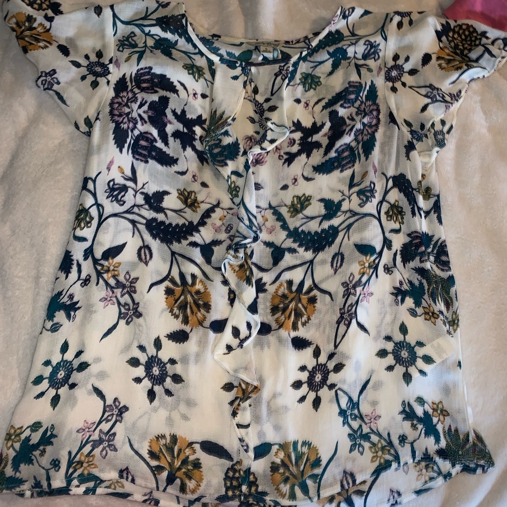 Lucky brand flowy top